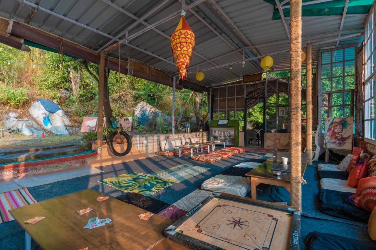 Vista Hostel Jeolikote, Nainital Patwa Dunga Luaran gambar